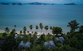 โคสตัล เอสเคป เกาะยาวน้อย